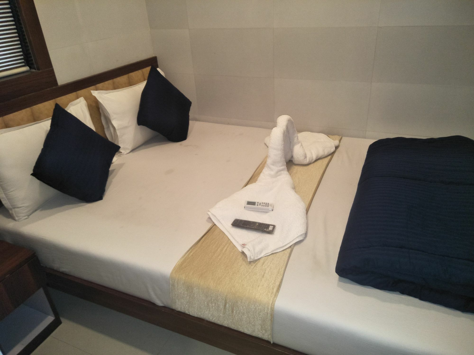 Hotel Avenue Residency Βομβάη Εξωτερικό φωτογραφία